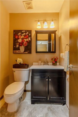 2124 Snowberry Court, Simi Valley, CA 93063