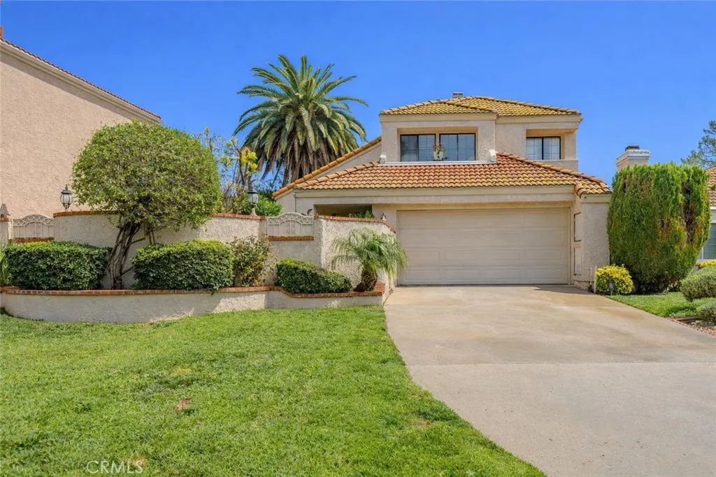 2124 Snowberry Court, Simi Valley, CA 93063