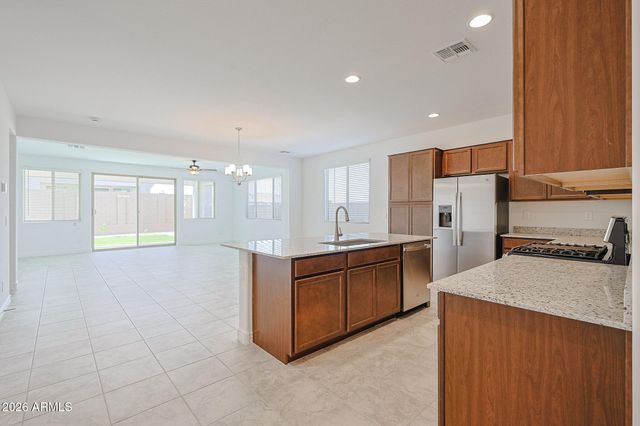 14746 W SMOKETREE Drive, Surprise, AZ 85387