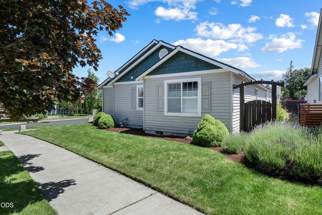 20535 Sunderland Way, Bend, OR 97701