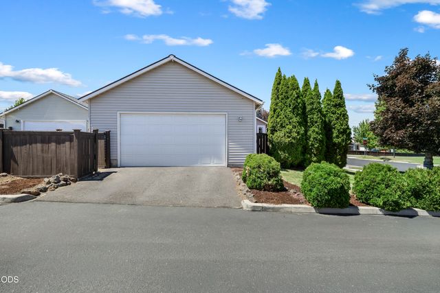 20535 Sunderland Way, Bend, OR 97701