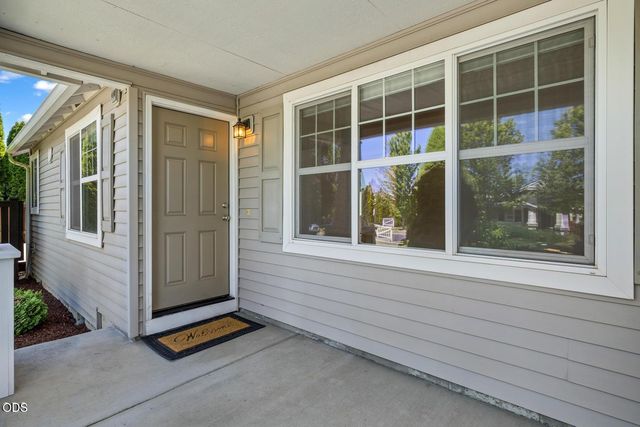 20535 Sunderland Way, Bend, OR 97701