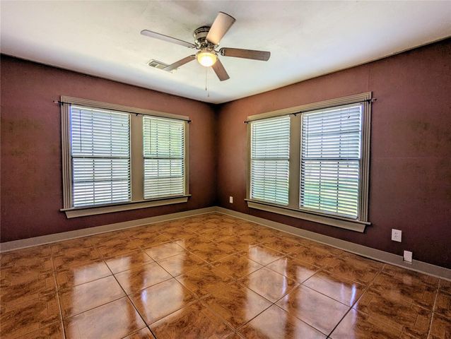 2654 Cos Street, Liberty, TX 77575