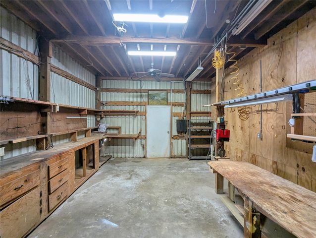 2654 Cos Street, Liberty, TX 77575