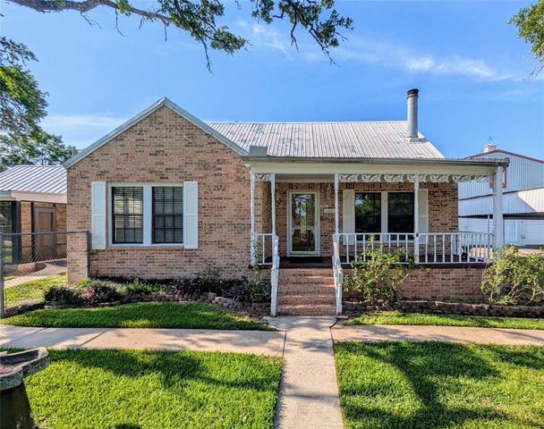 2654 Cos Street, Liberty, TX 77575