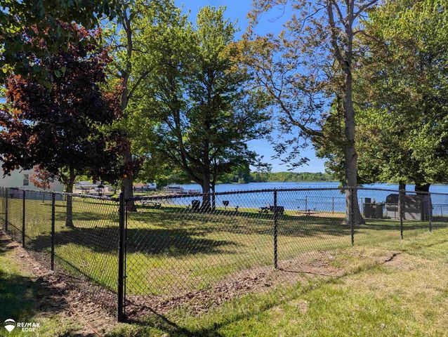 6283 Hart Lake Road, Otter Lake, MI 48464