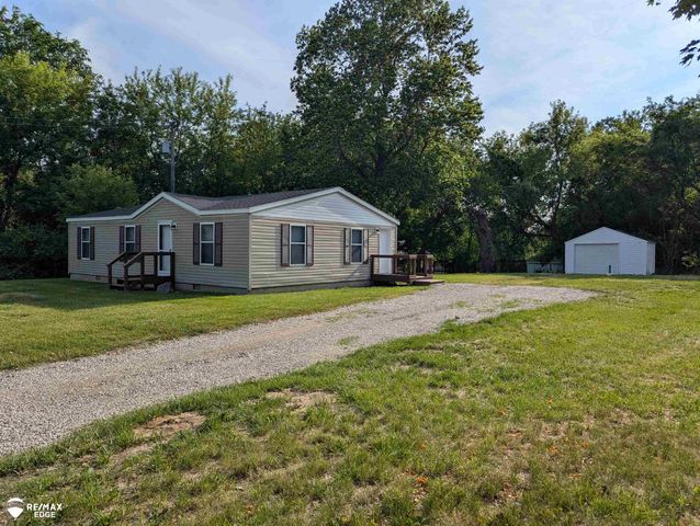 6283 Hart Lake Road, Otter Lake, MI 48464