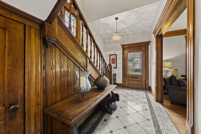 80 W Starr Avenue, Columbus, OH 43201