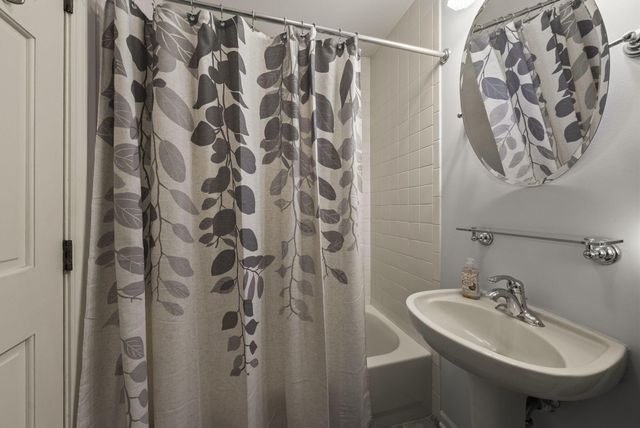 80 W Starr Avenue, Columbus, OH 43201