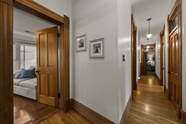 80 W Starr Avenue, Columbus, OH 43201