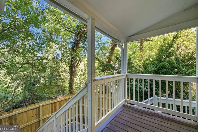 2458 St Joseph Avenue NW, Atlanta, GA 30318