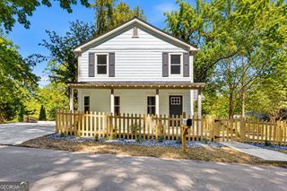 2458 St Joseph Avenue NW, Atlanta, GA 30318