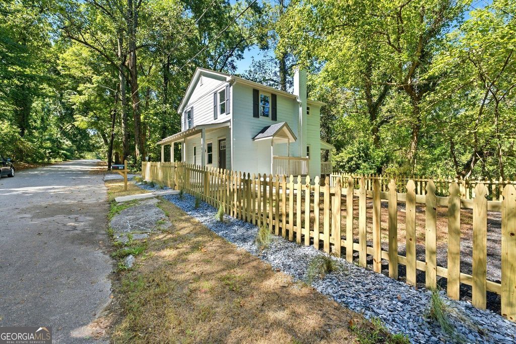 2458 St Joseph Avenue NW, Atlanta, GA 30318 — photo 3