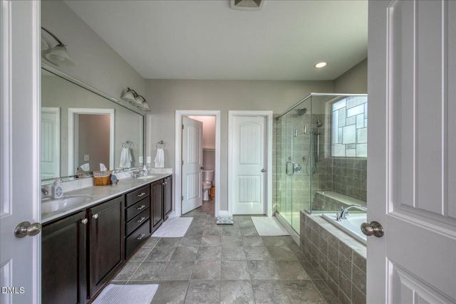 93 Woods Manor Lane, Clayton, NC 27527