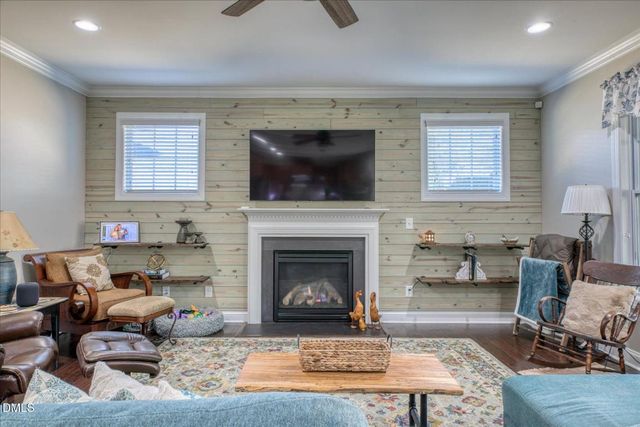 93 Woods Manor Lane, Clayton, NC 27527