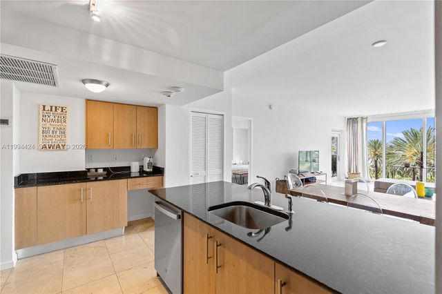 10275 Collins Ave 429, Bal Harbour, FL 33154