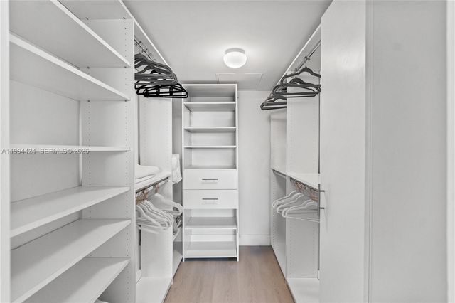 10275 Collins Ave 429, Bal Harbour, FL 33154