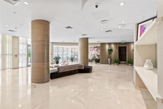 10275 Collins Ave 429, Bal Harbour, FL 33154