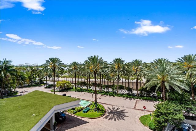 10275 Collins Ave 429, Bal Harbour, FL 33154