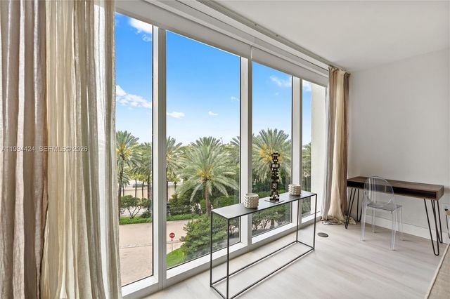 10275 Collins Ave 429, Bal Harbour, FL 33154