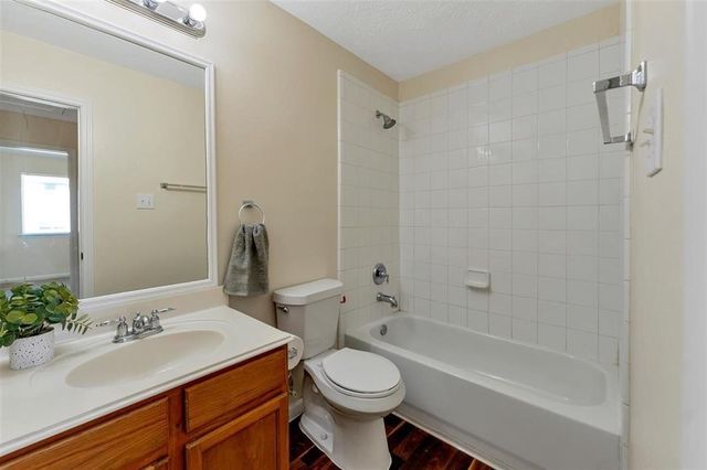 16790 N Bob White Drive, Conroe, TX 77385