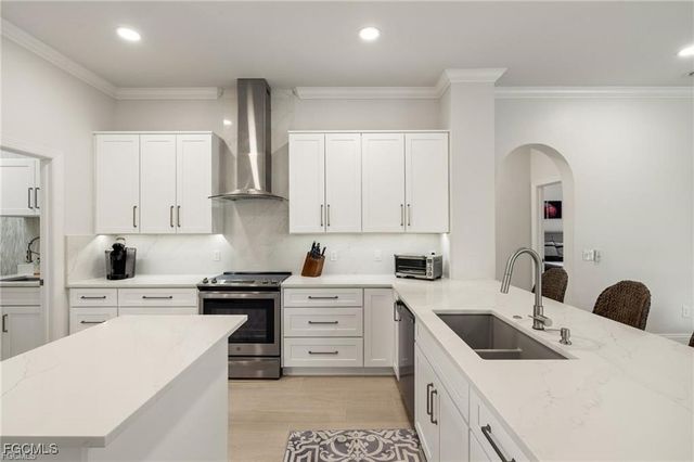 5614 Whispering Willow WAY, Fort Myers, FL 33908