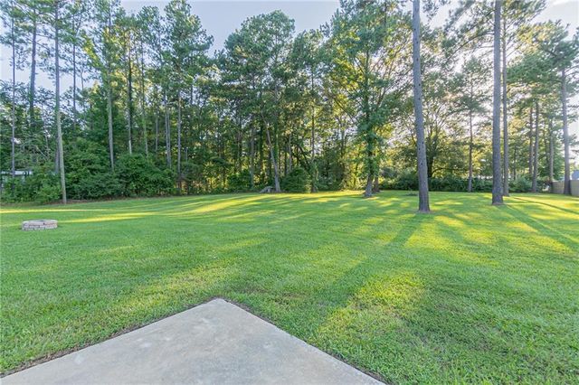 24 CAMPBELL Road, Deville, LA 71328