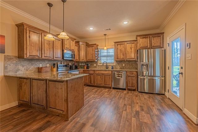 24 CAMPBELL Road, Deville, LA 71328