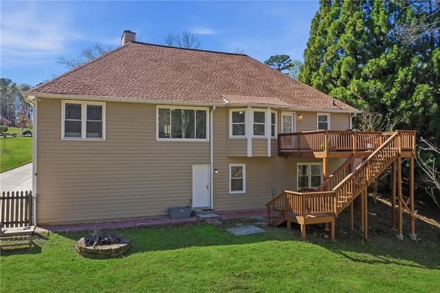 3075 Laurel Song Way, Dacula, GA 30019