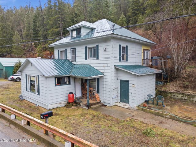 62713 Benthams RD, Wallace, ID 83873