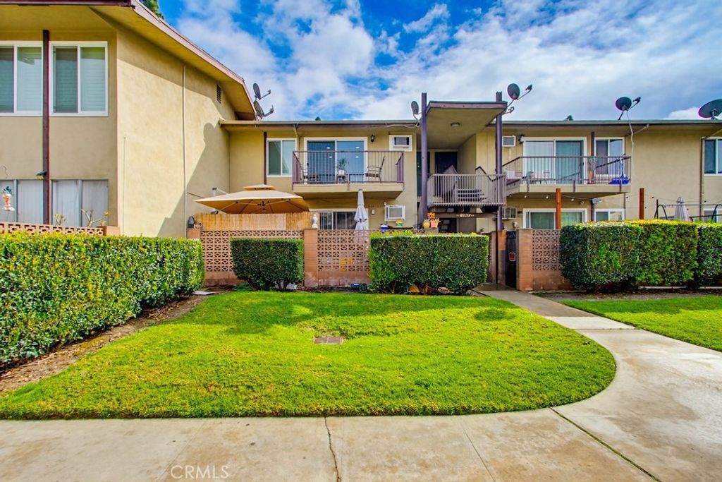 1860 W Glenoaks L, Anaheim, CA 92801 — photo 3