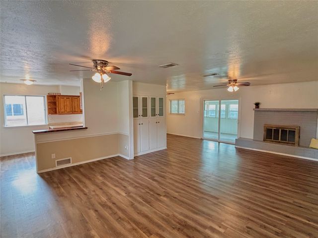 2607 Norwood Lane, Arlington, TX 76013