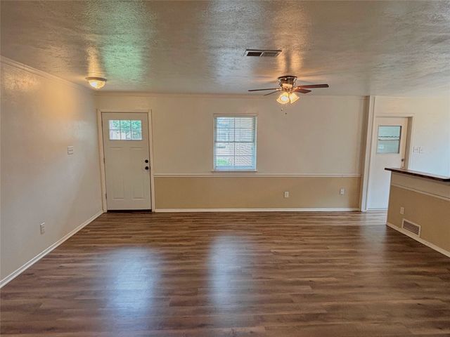 2607 Norwood Lane, Arlington, TX 76013