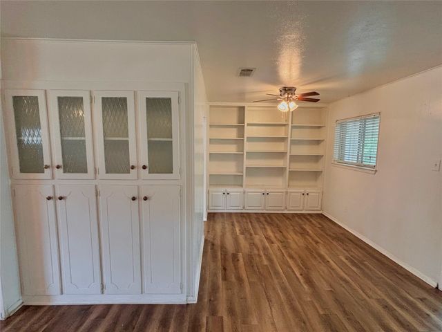 2607 Norwood Lane, Arlington, TX 76013