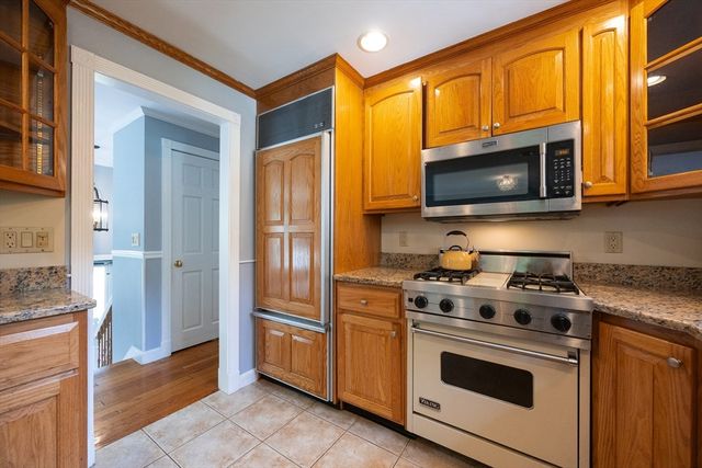23 Lexington Ln, Millis, MA 02054