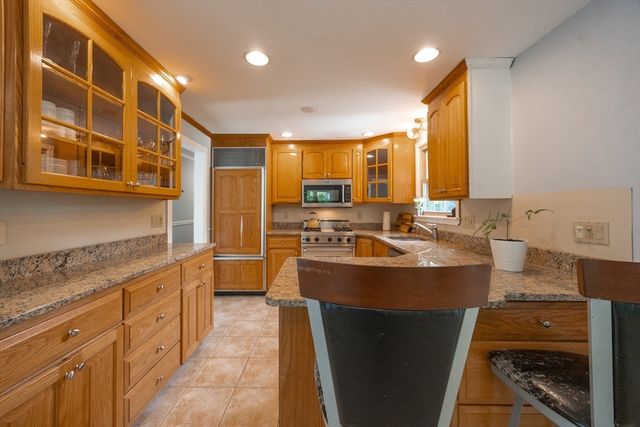 23 Lexington Ln, Millis, MA 02054
