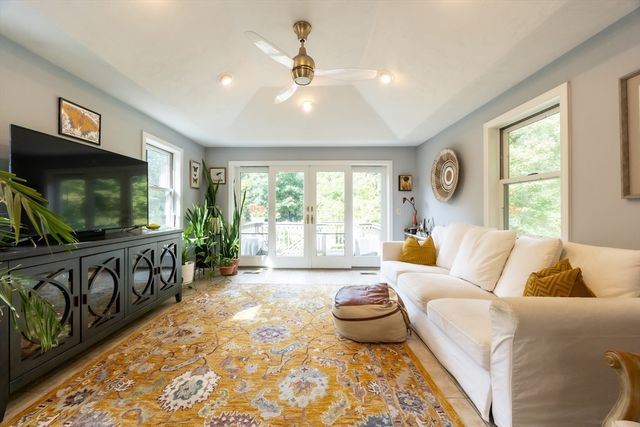 23 Lexington Ln, Millis, MA 02054
