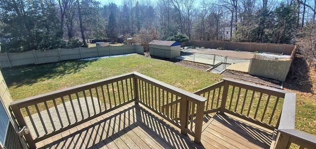 23 Lexington Ln, Millis, MA 02054