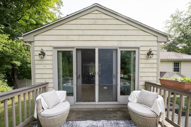 23 Lexington Ln, Millis, MA 02054