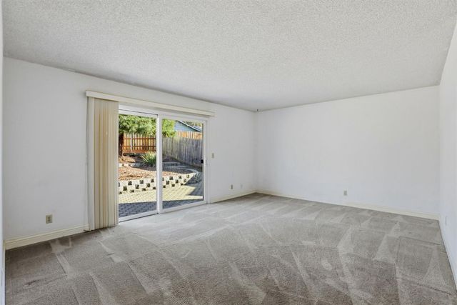 8687 El Sobrante, Orangevale, CA 95662