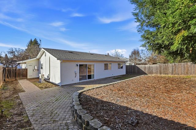 8687 El Sobrante, Orangevale, CA 95662