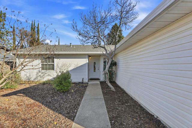 8687 El Sobrante, Orangevale, CA 95662