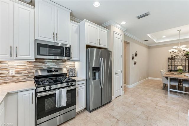 8257 Lucello TER W, Naples, FL 34114
