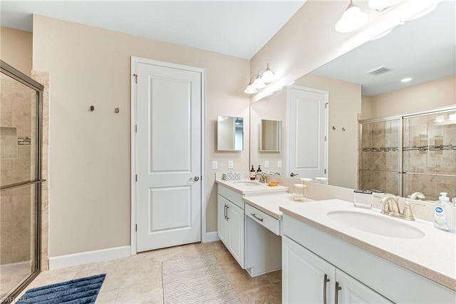 8257 Lucello TER W, Naples, FL 34114