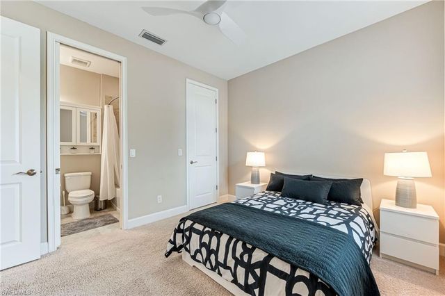 8257 Lucello TER W, Naples, FL 34114
