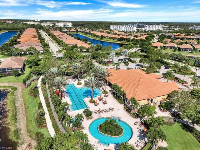 8257 Lucello TER W, Naples, FL 34114