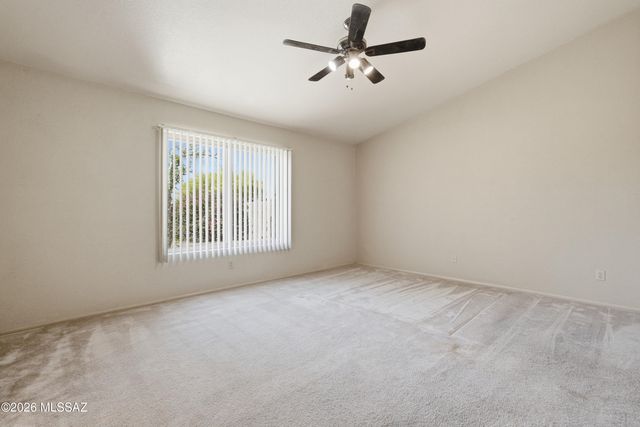 8112 S Carbury Way, Tucson, AZ 85747