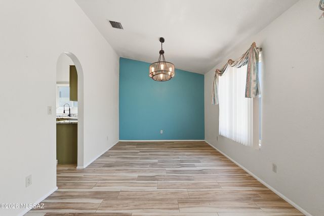 8112 S Carbury Way, Tucson, AZ 85747