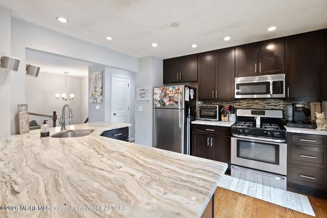 510 Leawood Avenue, Toms River, NJ 08755