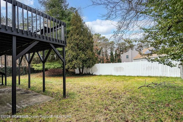510 Leawood Avenue, Toms River, NJ 08755